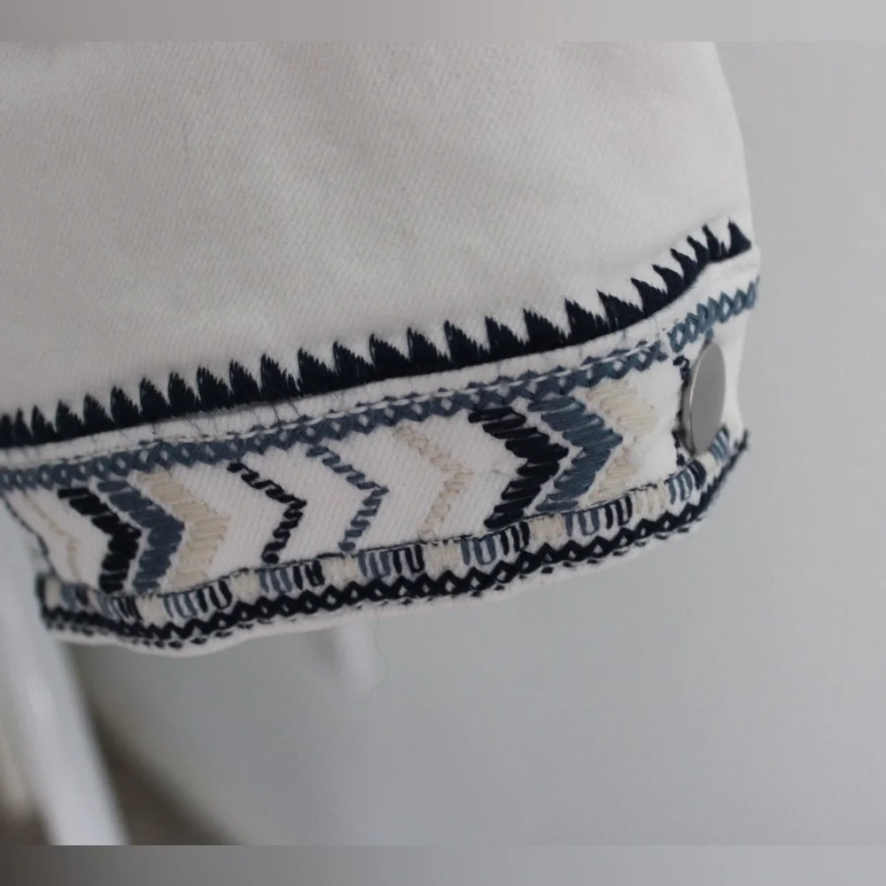 Driftwood jean jacket EUC - Picture 6 of 9